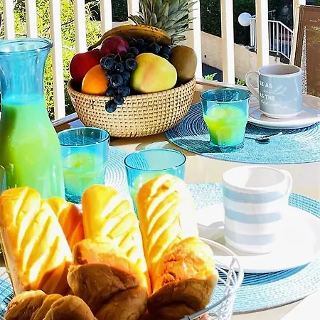 Tres Bel Face Au Port Santa -piscine Appartement