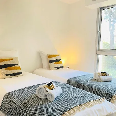 Tres Bel Face Au Port Santa -piscine Apartment Saint-Raphael (Var)