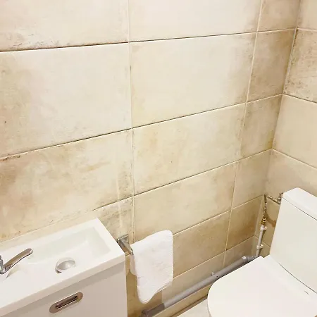 Appartement Tres Bel Face Au Port Santa -piscine *